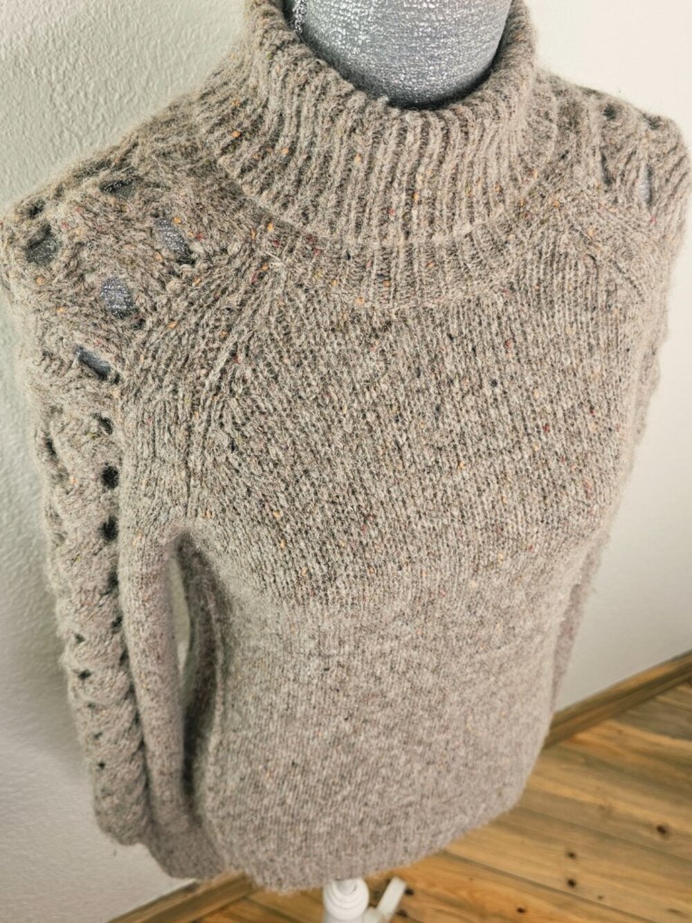 SOH Wool Alpaca Turtle Neck Sweater Size Medium